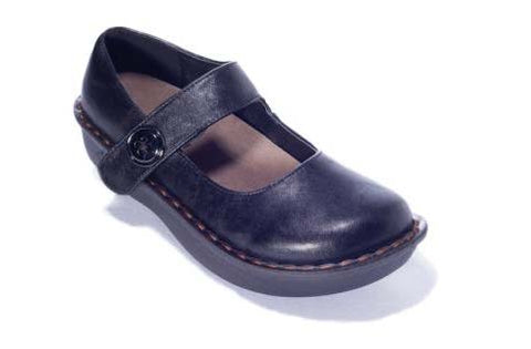 9801-Mary Jane Style Slip Resistant Nursing Shoe  6 1/2-11 by pattern