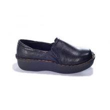 Slip on Style Slip Resistant Nursing Shoe